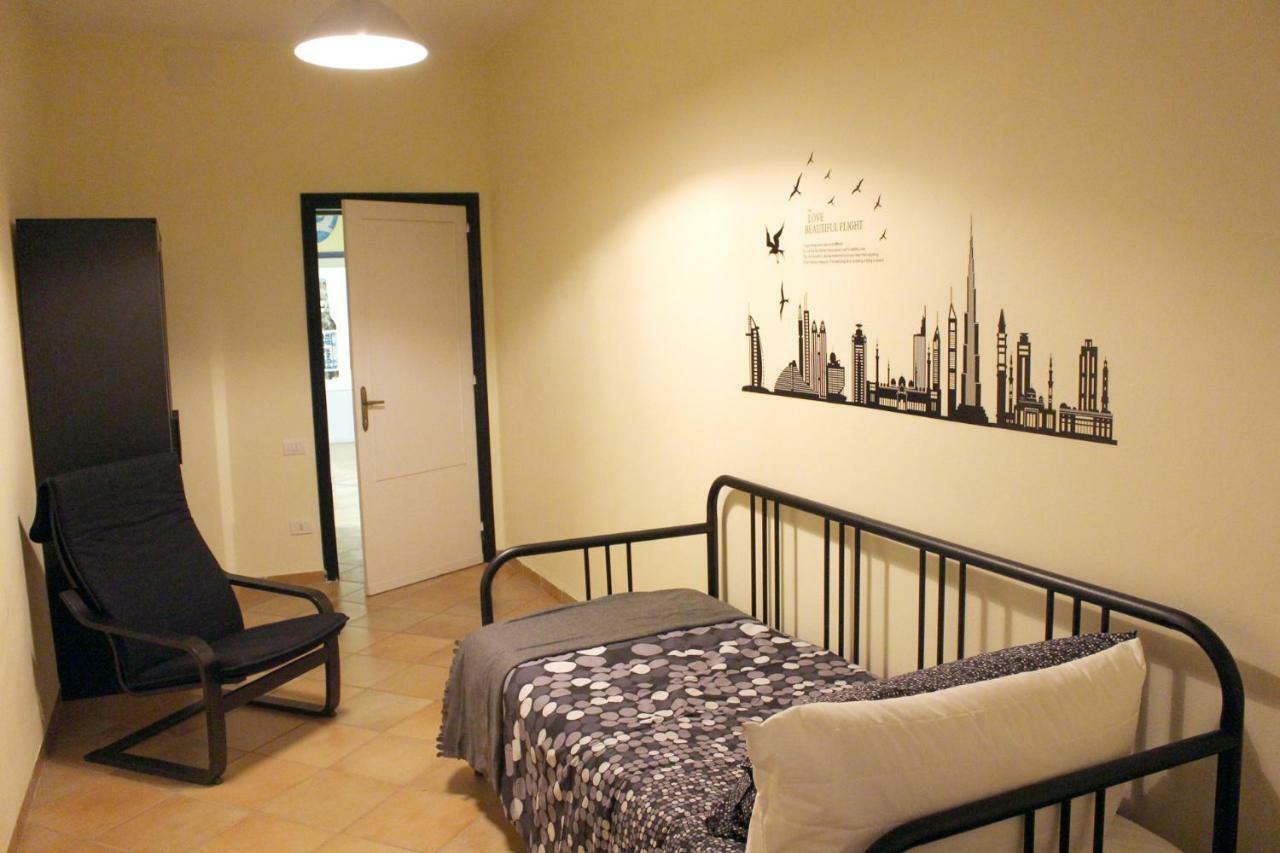 La Sosta Navarra Bed & Beer Gubbio Exterior foto