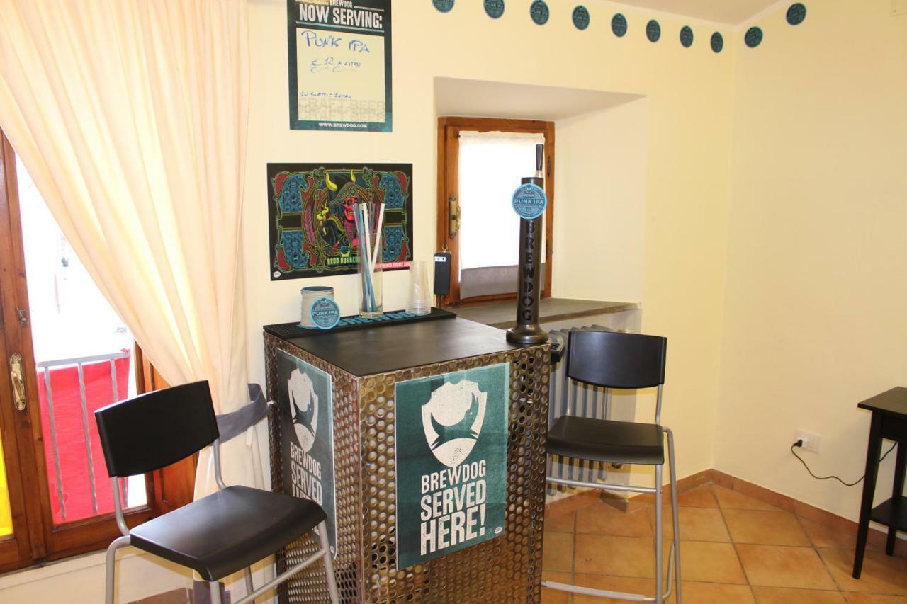 La Sosta Navarra Bed & Beer Gubbio Exterior foto